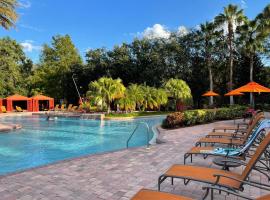 Grand Deluxe 3BR Condo Apartment near Disney Parks, hotel v destinaci Kissimmee