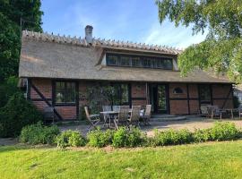 Cottage on unique farm: Höör şehrinde bir otel