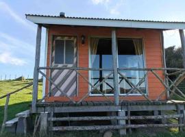 Cabaña pumillahue rural, хотел в Анкуд