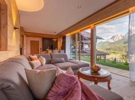 Chalet Panorama Himmelreichhof, hotell i San Candido