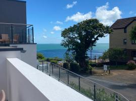 The Bay house Apartments , shanklin, hotel di Shanklin