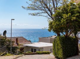 Flora Apartment - near the sea, hotel u Šušnju