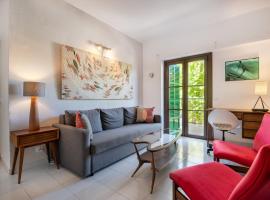 Seafront Apartment in Port Sóller, hotel en Puerto de Sóller