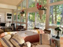 Sunflower Shores - South Bruce Peninsula - Bright Chalet on Lake Huron Once Upon A Stay