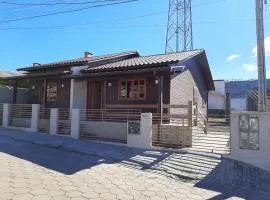 Águia Dourada Hospedagem Casa 01