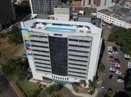 PROMOÇÃO EXECUTIVA COM BANHEIRA E FLATS SEM BANHEIRA- Melhor Hotel De Taguatinga, hotel u gradu 'Taguatinga'