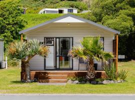 Bowentown Beach Holiday Park, hótel í Waihi Beach