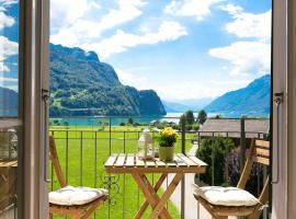 Spirit Apartments - Balkon mit Seesicht - Parkplatz – hotel w mieście Brienz