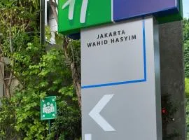 Holiday Inn Express Jakarta Wahid Hasyim, an IHG Hotel