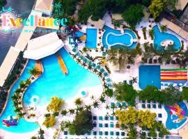 Villa Excellance Beach and Wave Pool Resort