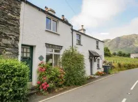 2 Gateside Cottages