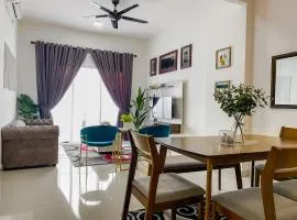 Tamu Place 3-Bedroom Serviced Apartment with Pool