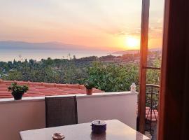 THOMAS VIEW Εξοχικό σπίτι με θέα στη θάλασσα, hotell i Porto Heli