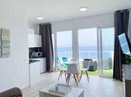 HomeForGuest The Cliff House Gran Canaria with Sea views, хотел в Sardina