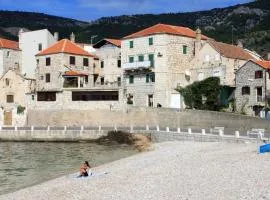 Apartments and rooms by the sea Komiza, Vis - 8910