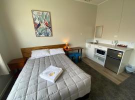 Airport Westney Lodge, bed & breakfast ad Auckland