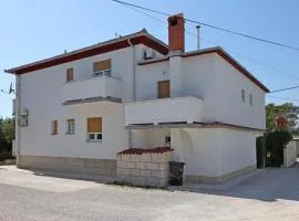 Apartments and rooms by the sea Banjol, Rab - 19692