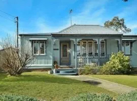 Rose Pine Cottage at Leura