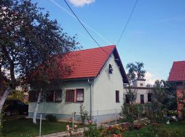 Bakina kućica - Grandma's cottage, hotel sa Gospić