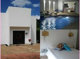 Girardot Casa estilo mediterraneo con piscina privada