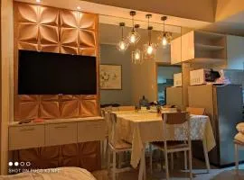 Studio U Across SM Cebu with kitchen! sunvida 2407