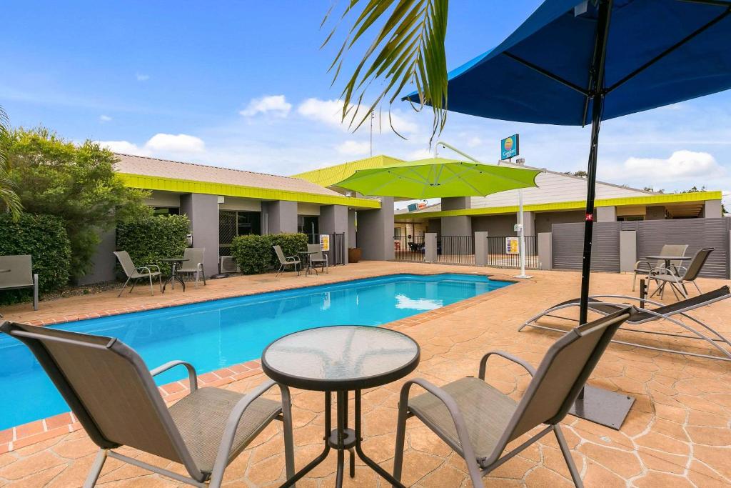 Bassenget på eller i nærheten av Comfort Inn on Main Hervey Bay