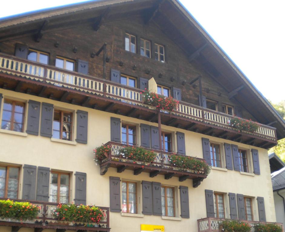 En balkong eller terrasse på Chalet Ancienne Poste