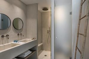 Bathroom sa Giacomo Home by Rocks Estates