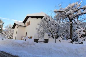 Chalet Cuore delle Alpi a l'hivern