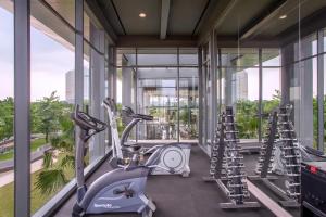 Fitness center at/o fitness facilities sa Mercure Tangerang BSD City