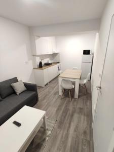 Apartamento La Marina Portonovo 주방 또는 간이 주방