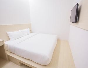 โทรทัศน์และ/หรือระบบความบันเทิงของ Minimalist Hotel