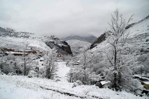 겨울의 Hotel Restaurante Valdevenados