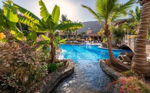 Der Swimmingpool an oder in der Nähe von Hotel Cordial Mogán Playa