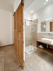 Un baño de San Michele Luxury Rooms