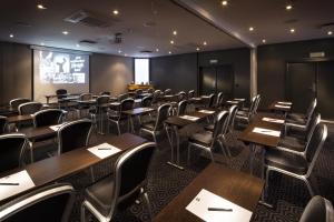 Area bisnis dan/atau ruang konferensi di pentahotel Liège