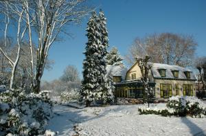 L'établissement Hotel Vierhouten en hiver