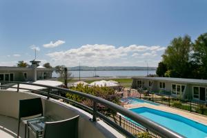 Kolam renang di atau di dekat Anchorage Resort Taupo NZ