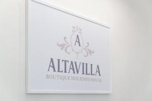 Sertifikat, penghargaan, tanda, atau dokumen yang dipajang di Altavilla Boutique Holidays House