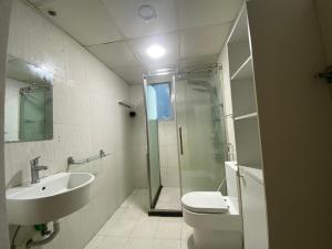 Bathroom sa Dubai Relaxing Private Rooms