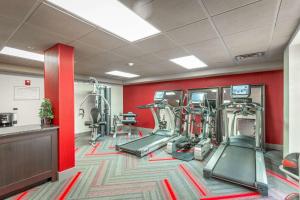 The fitness centre and/or fitness facilities at Inn at the Peachtrees, Ascend Hotel Collection