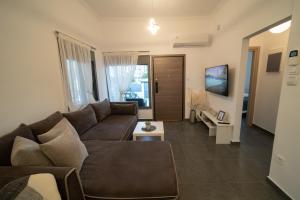 Area tempat duduk di Seaside House in Nea Makri