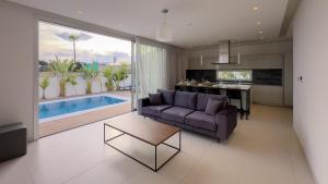 ครัวหรือมุมครัวของ City Napa Seaview Villas - Villa 4