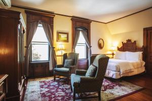 Voodi või voodid majutusasutuse Cedar Crest Inn toas