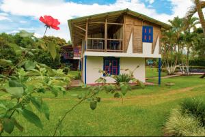 Vonkajšia záhrada v ubytovaní Finca Hotel San Cristobal Quindio