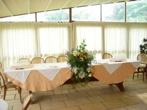 Un restaurante u otro lugar para comer en Case Cordovani