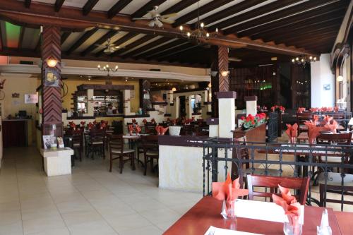 Restoran ili drugo mesto za obedovanje u objektu Il Siciliano - Duc de Bouillon