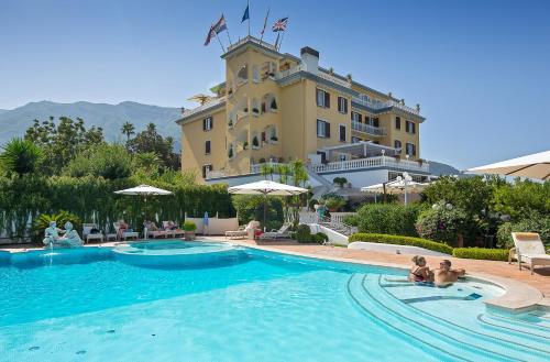 Basen w obiekcie La Medusa Hotel - Dimora di Charme lub w pobliżu