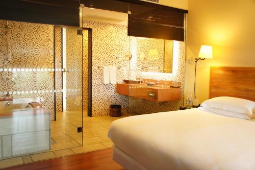 A bathroom at The Marmara Bodrum - Adult Only