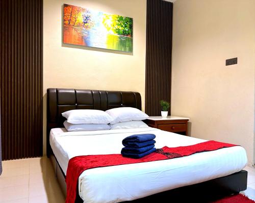 Katil atau katil-katil dalam bilik di Pemandangan Indah Guest House - Look Out Point Villa-